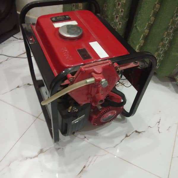 1800whts generator brand new Only 1 time use 03098166662 5