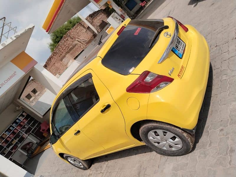 Toyota Vitz 2014 3