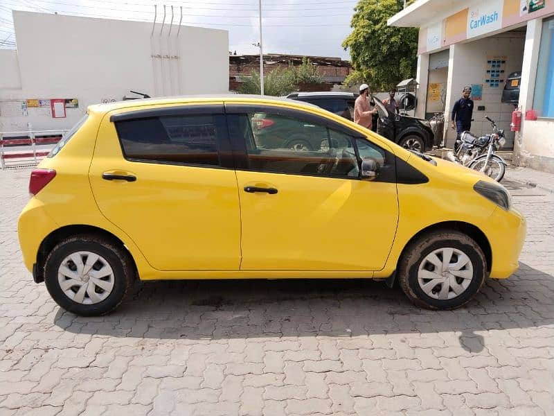 Toyota Vitz 2014 6