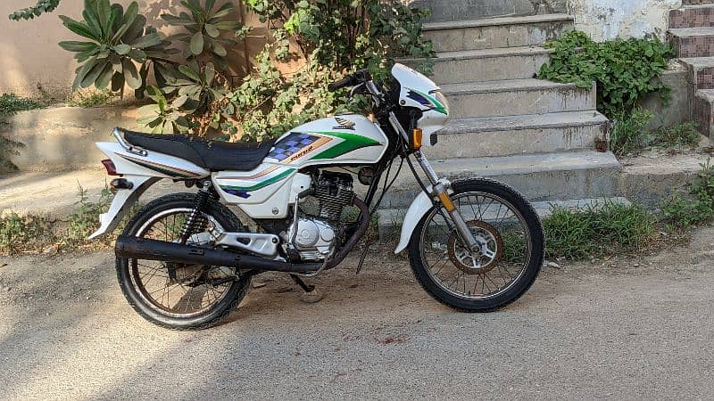 Honda 125 dulex for sale. 6