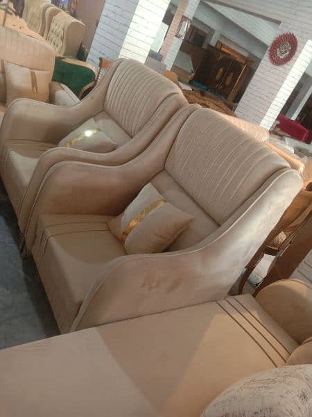 new disingn sofa set. 1