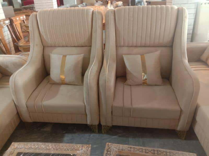 new disingn sofa set. 2