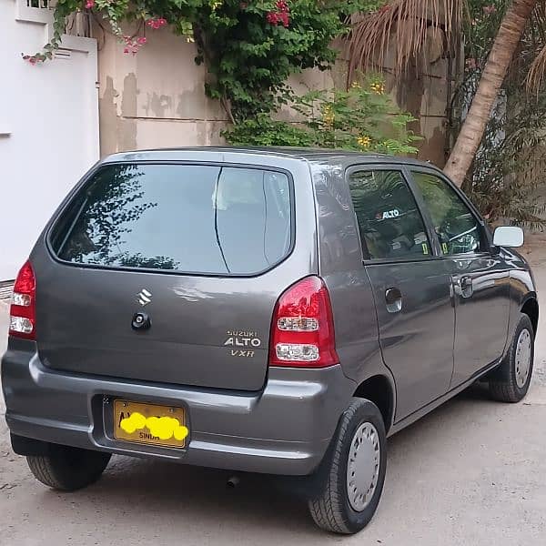 Suzuki Alto 2011 4