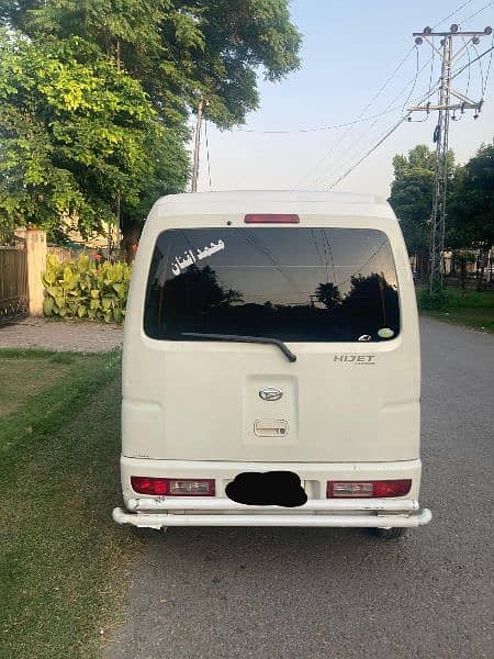 Daihatsu Hijet 2015 3