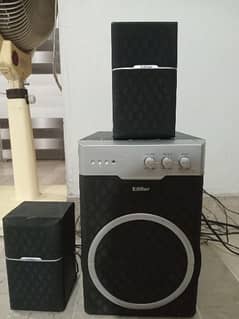 Edifier R401 2.1 heavy bass sound