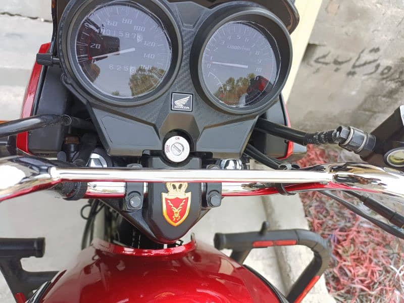 honda cb 125f 6