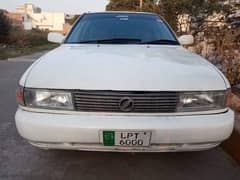 Nissan Sunny 1993