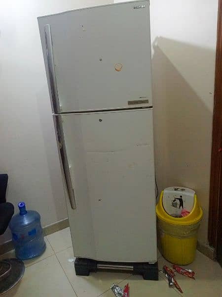 Toshiba fridge 1