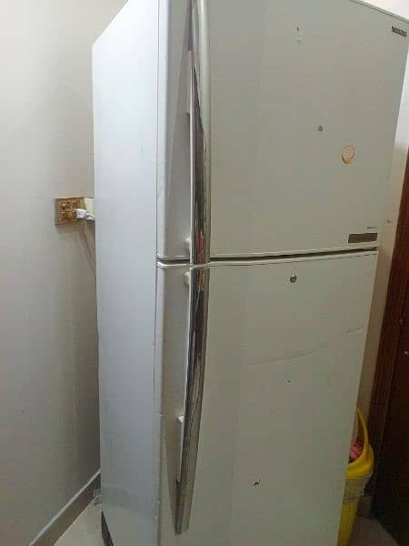 Toshiba fridge 10