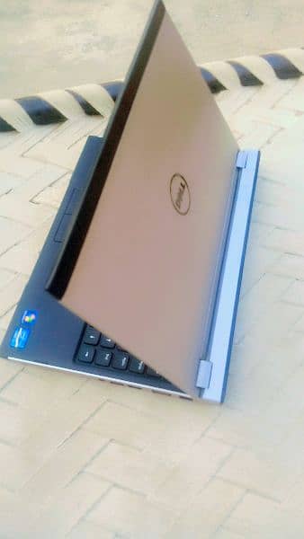 Dell Latitude 3330 Core I5 8th generation 4 Ram 256 memory 0