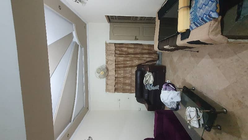 Bachelors Option 6 Marla 2. bed Lower Portion Garage Available For Rent Johar Town B2 2