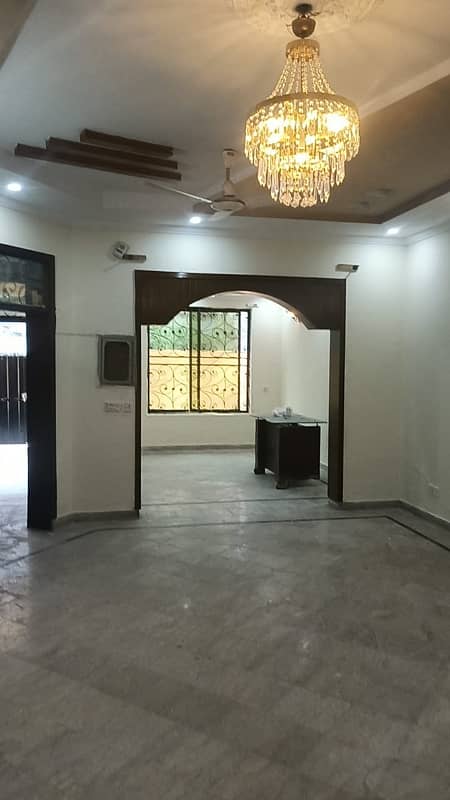 08 MARLA HOUSE FOR RENT IN JOHAR TOWN LAHORE 8