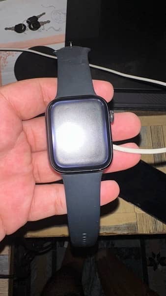 Apple Watch Series 7 45mm 1