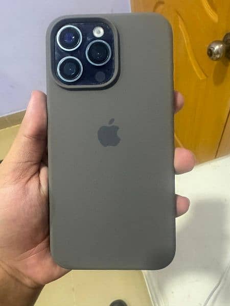 iphone 15 pro max dark blue color 8