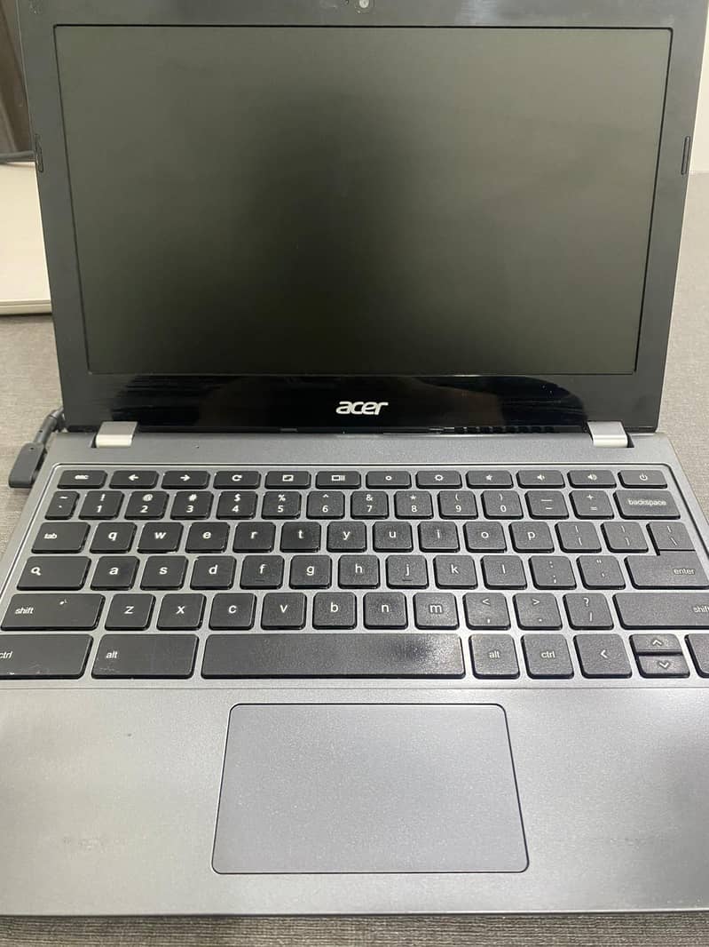 Acer ChromeBook C740 | 4GB Ram | 128 GB Hard 7