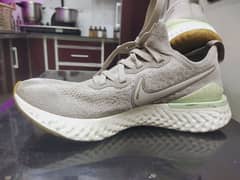 nike orignal shoes