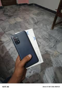 Xiomi Redmi Note 11 with box antique condition