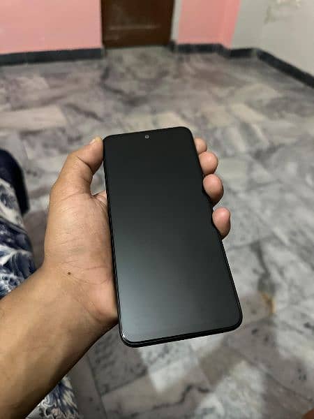 Xiomi Redmi Note 11 complete box antique condition 1