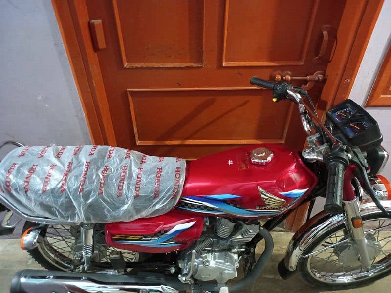 HONDA 125 2024 model 5 munth ki hai 16