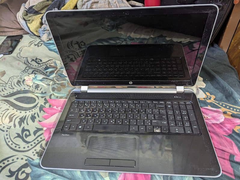 HP pavilion i5 4th generation laptop with gpu 4