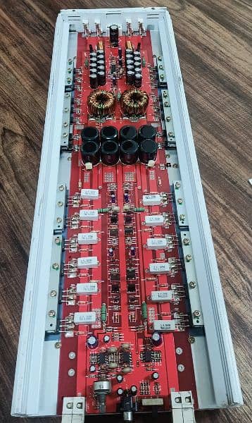 Profile California amplifier 5