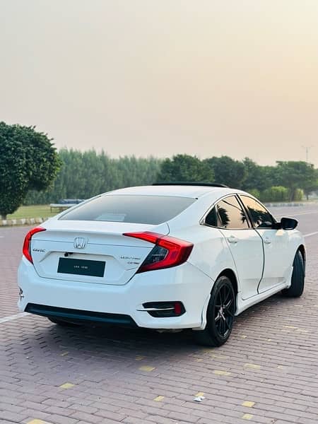 Honda Civic Oriel 2016 6