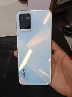 y21 4+1gb 64gb  full box lush condition 10by10 0