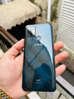 Infinix hot 10 6/128 lush condition pta