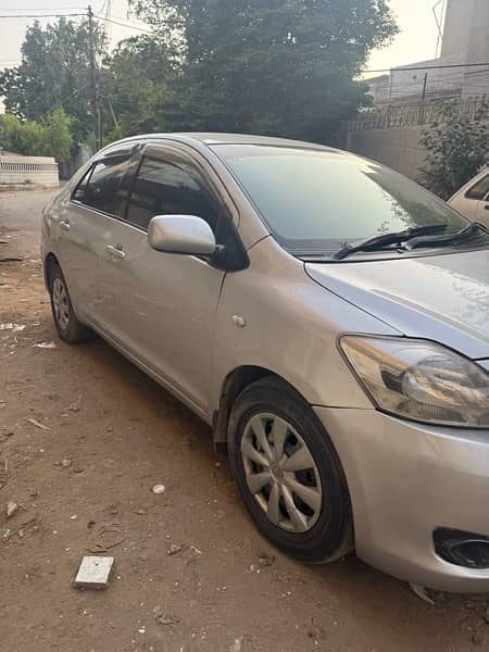 Toyota Belta 2007/2010 5