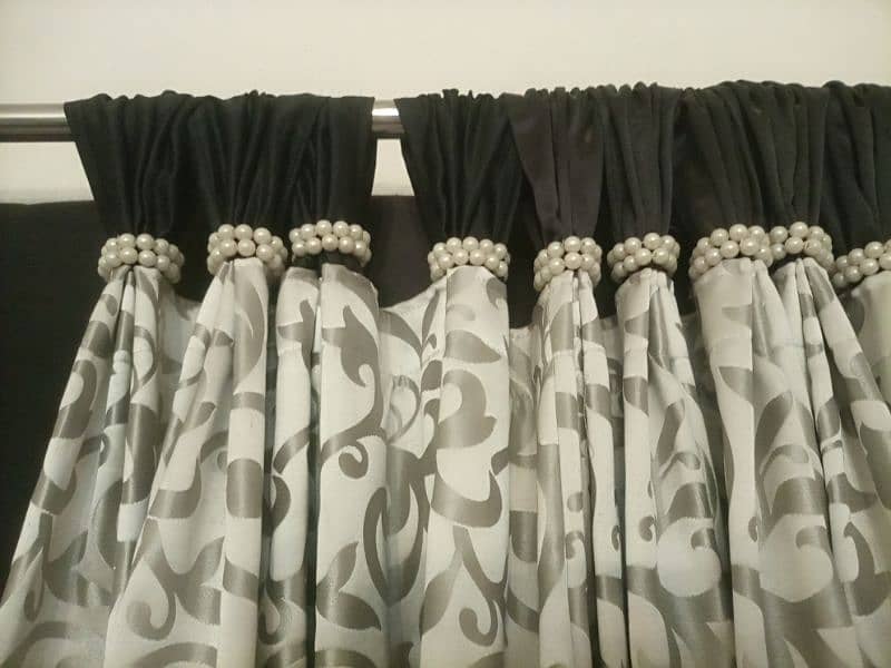 CURTAINS/BLINDS/ ACCESSORIES/ SHADES 1