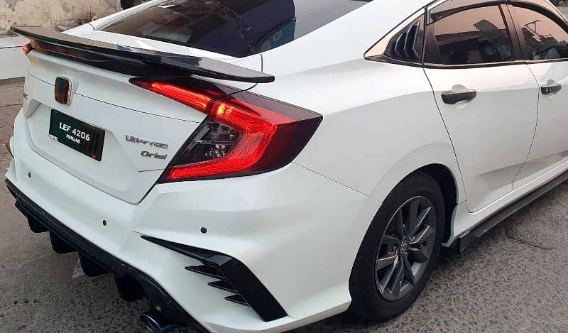 Honda Civic VTi Oriel Prosmatec 2019 4