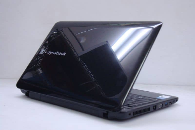 Toshiba dynabook corei5 Glossy Laptop 15.6" Big Display 1