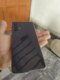 Samsung a32 Brand new condition 6/128