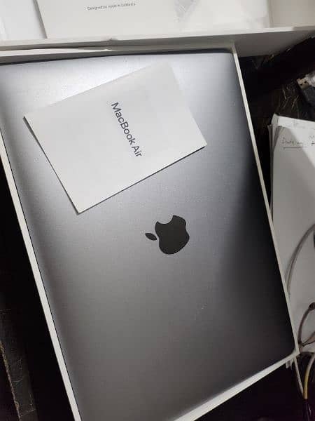 Macbook air M1 2