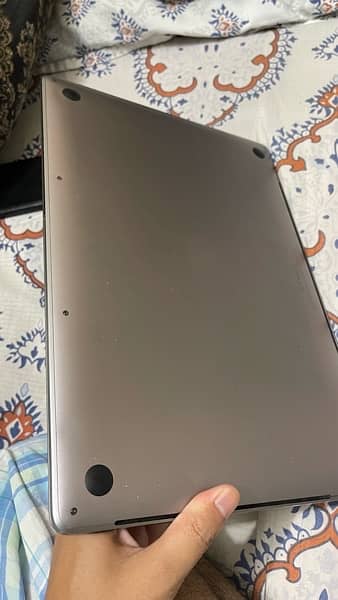 Macbook Pro 2018 15inch 1