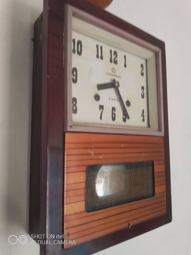 vintage antique wall clock 1