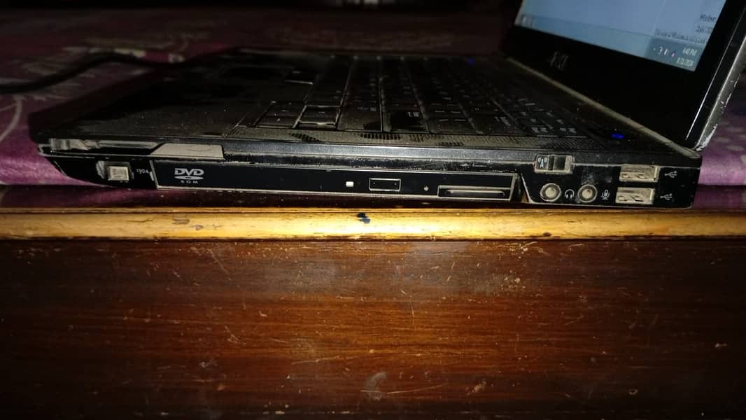 DELL LATITUDE E6410 7