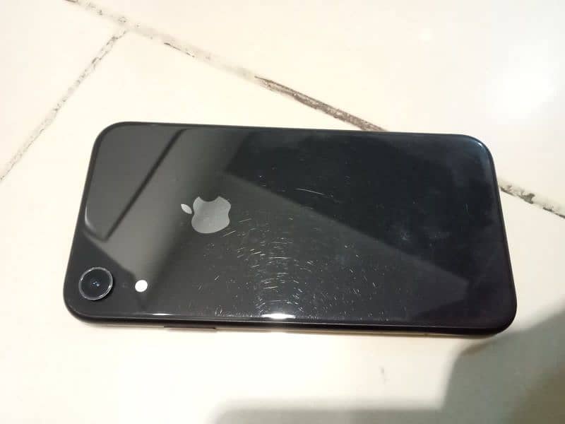 iphone XR 10/9 condition 1