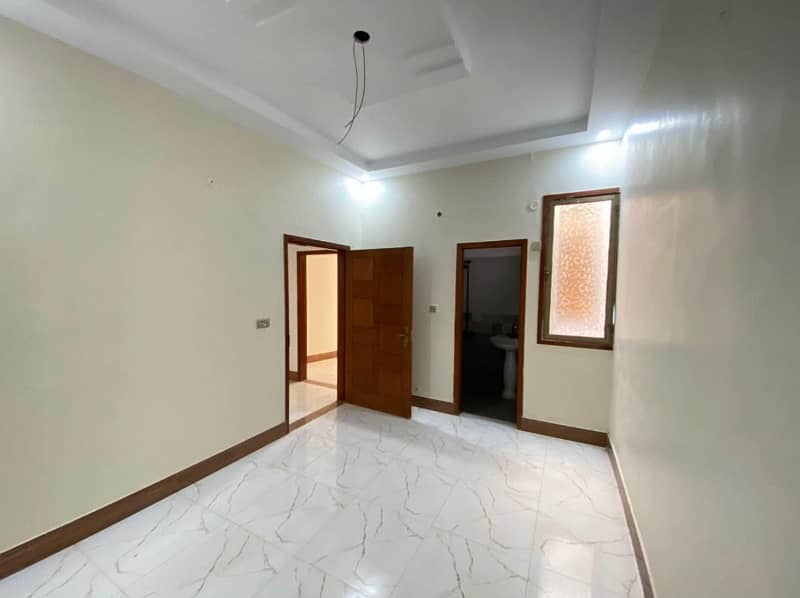 Brand New Portion 240 Sq yards 3 Bed DD 2nd Floor in Block 13 Gulistan e Jauhar 5