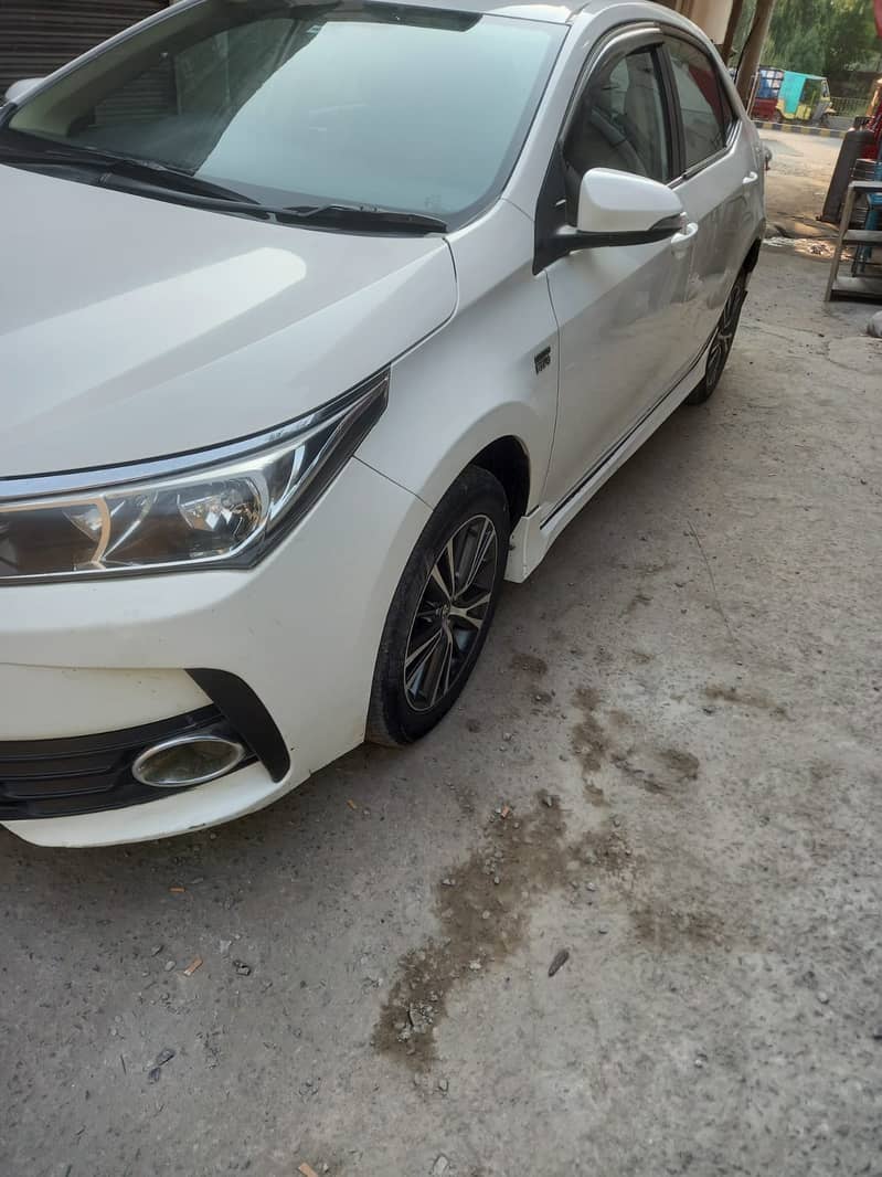 Toyota Corolla Altis 1.6 2018 Model 1