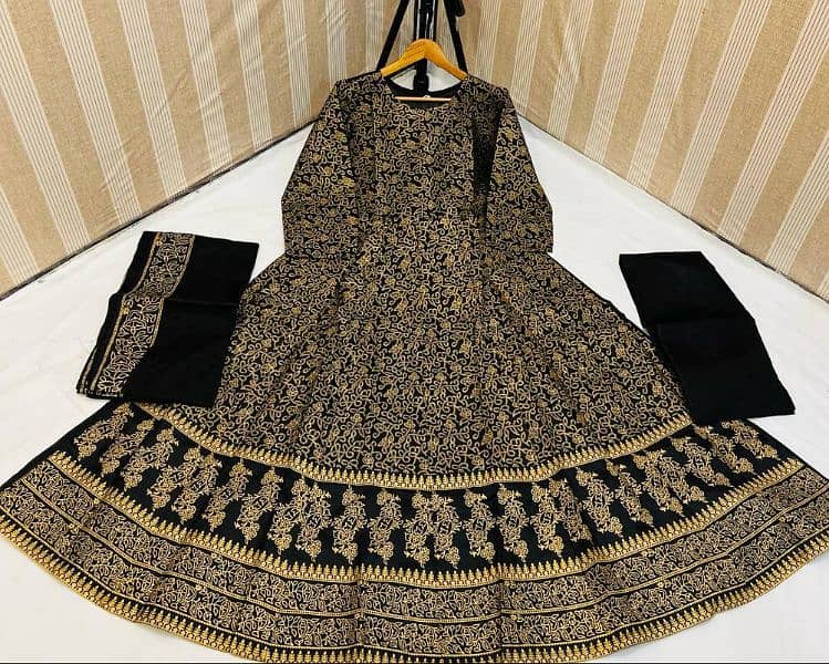 3 piece woman dress available cash on delivery all over Pakistan 1