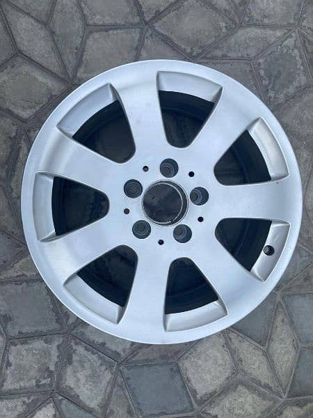 Mercedes Benz W211 Original Alloy Wheels 0