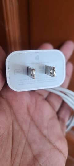 Apple orignal 20 W charger