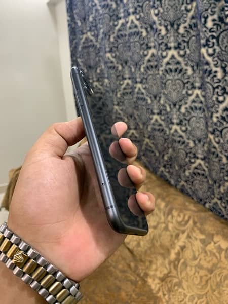 IPHONE 11 PTA APPROVED 1