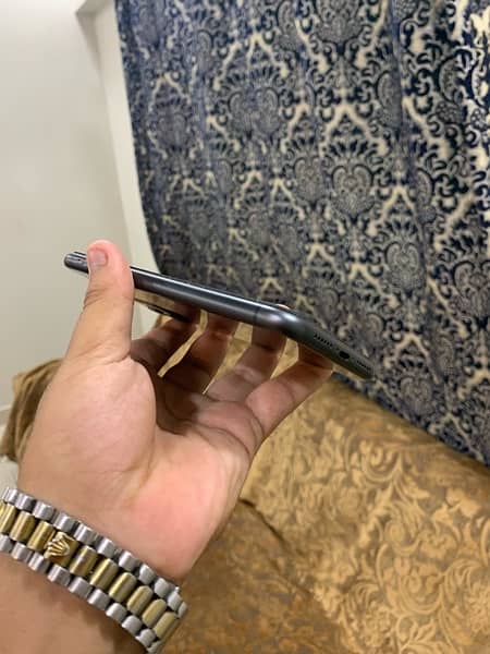 IPHONE 11 PTA APPROVED 3