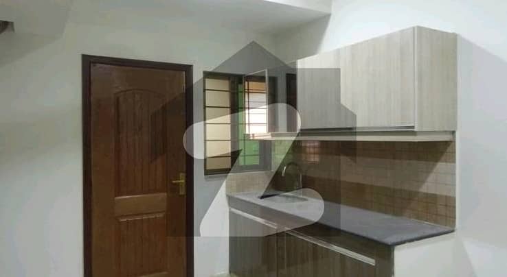 Flat Of 10 Marla Available For Sale In Askari 11 - Sector B Apartments 9