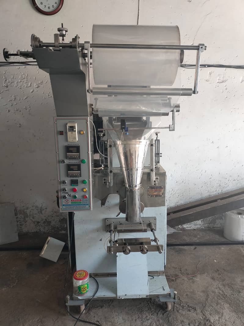 Automatic Packing Machine for Surf,Slanti ,dryer and fryer Juice 2