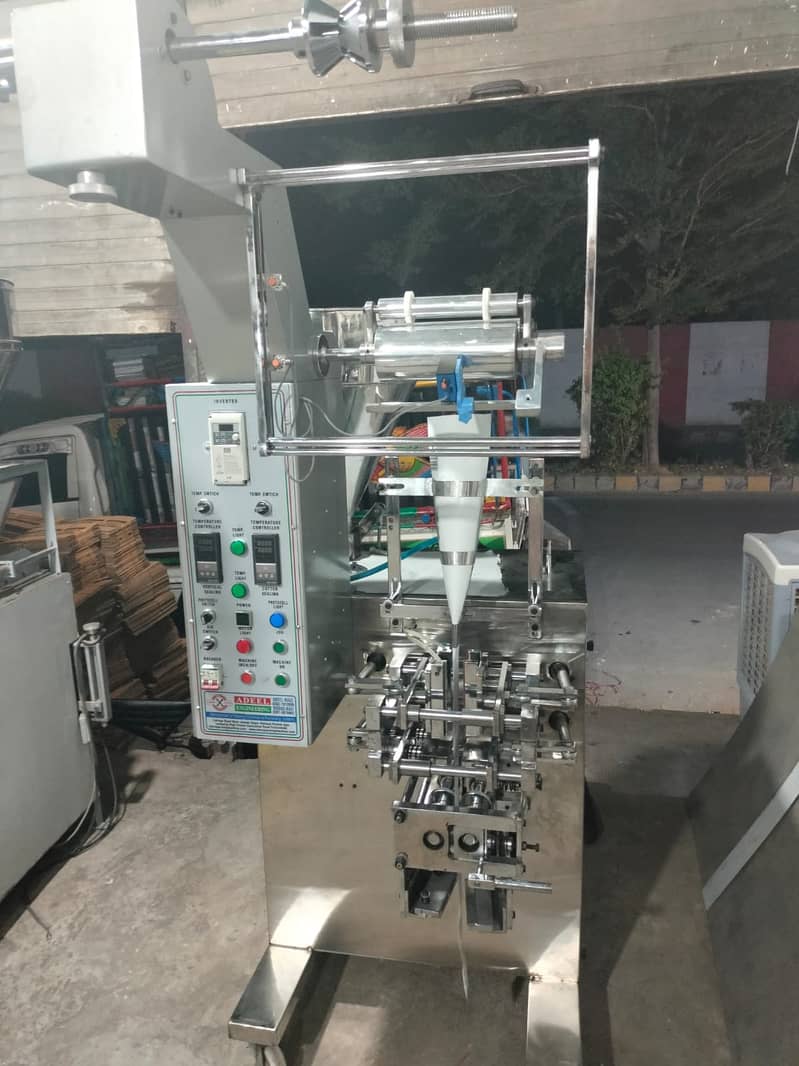 Automatic Packing Machine for Surf,Slanti ,dryer and fryer Juice 3