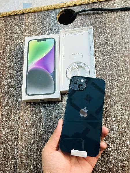 iphone 14 Plus 4 Months sim time 10