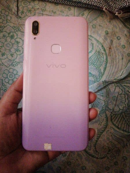 vivo V11i 8/250gb pta approved  ram box charger available p 1